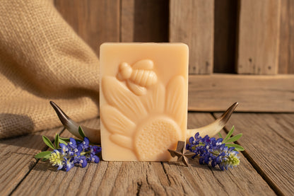 **Goats Milk Soap Cucumber Melon Scent